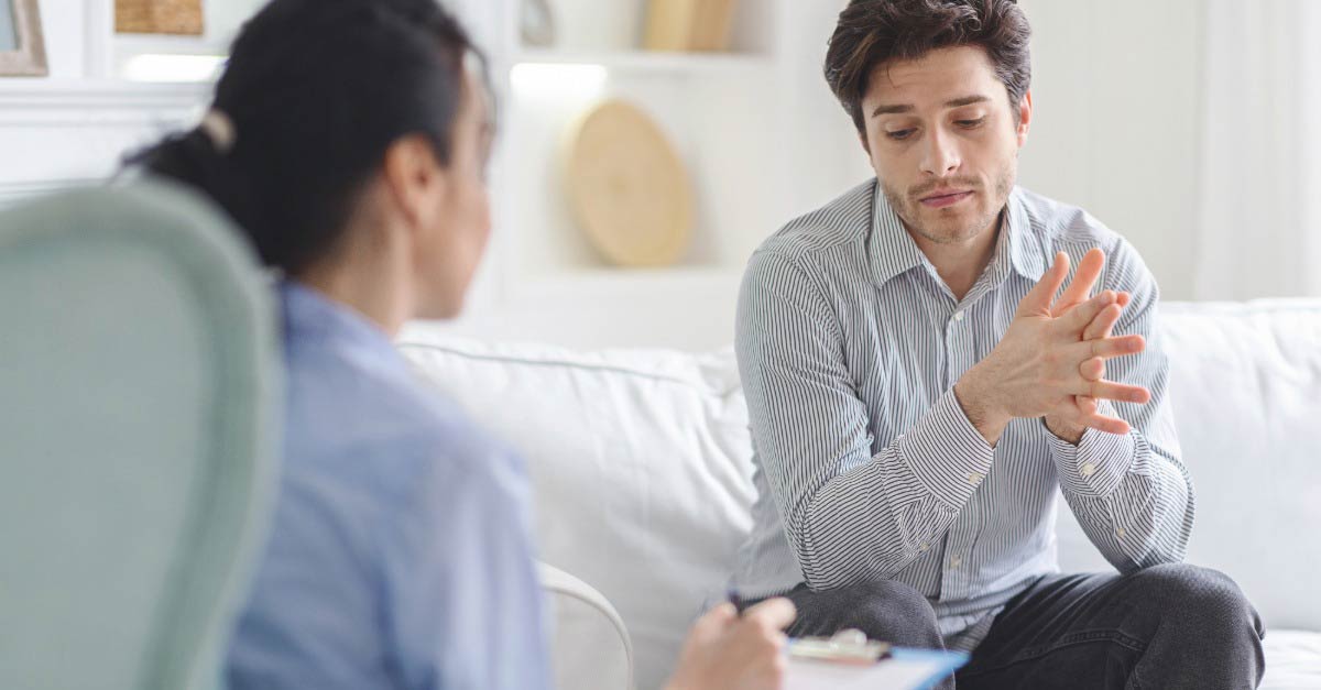 Best Luxury Drug Rehab Centers in MA | PHP IOP for drug and alcohol luxury addiction treatment in MA | Refresh Recovery Center in Norwell, MA