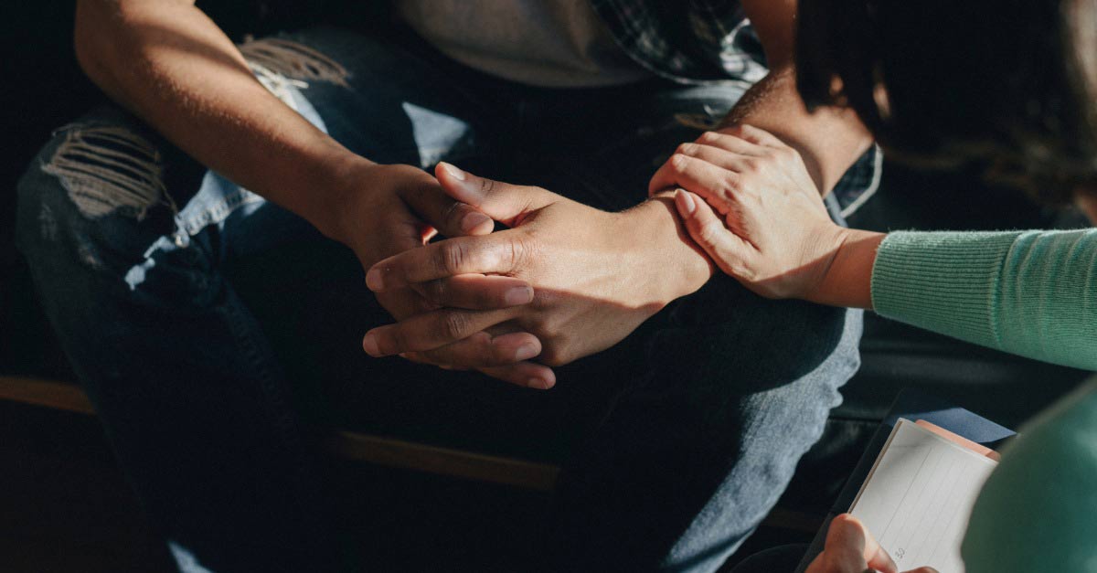 Luxury Rehab vs Standard Rehab in MA | PHP IOP for drug and alcohol luxury addiction treatment in MA | Refresh Recovery Center in Norwell, MA